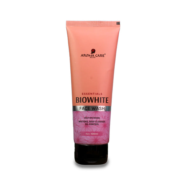 Essentials BioWhite Face Wash